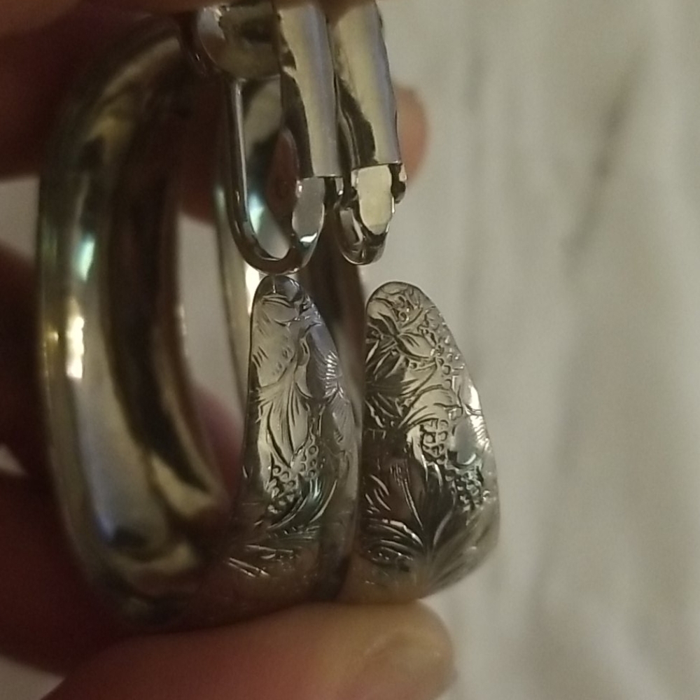 Silver earrings - Picture 3 of 4